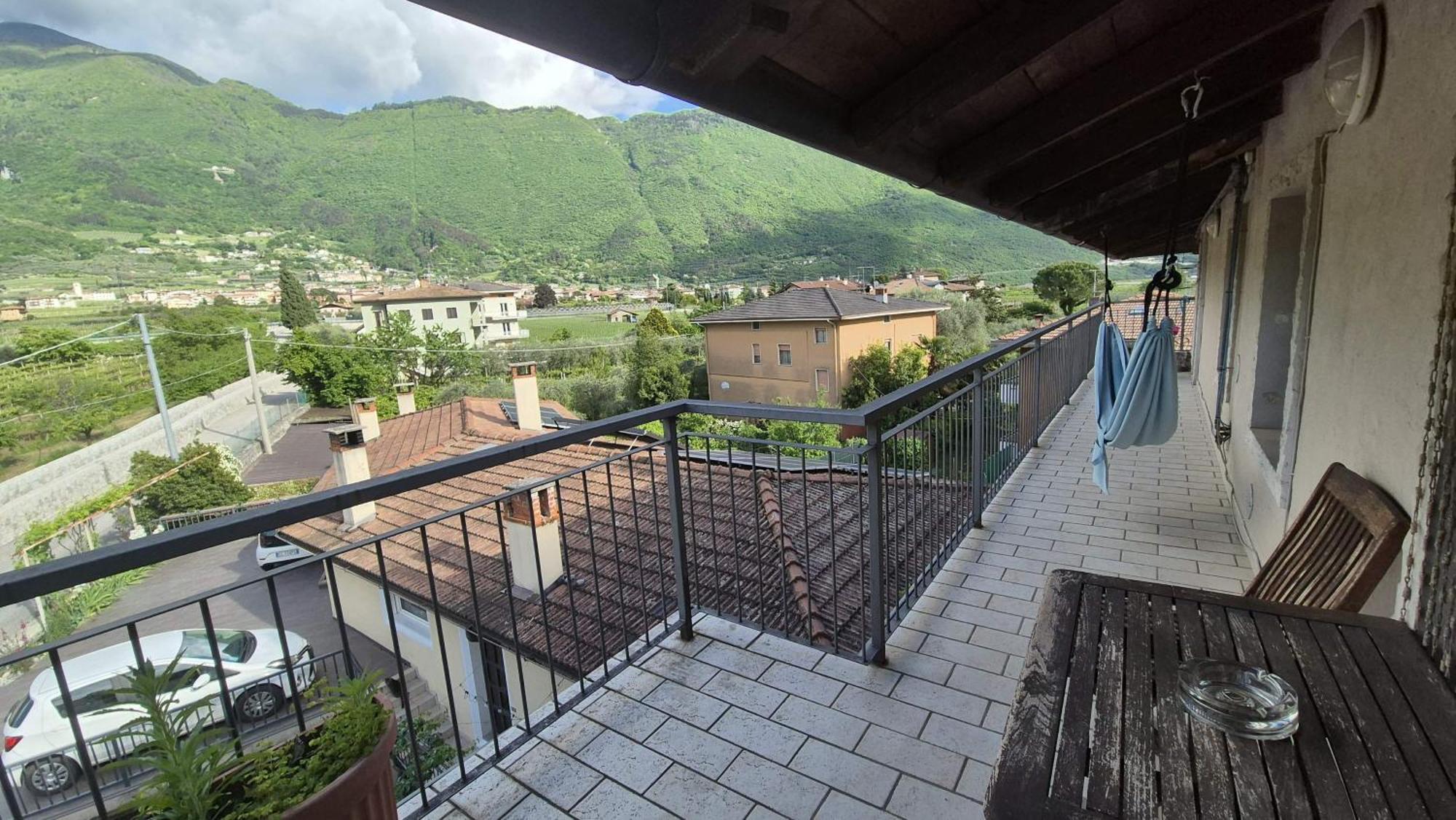 Zocca Apartments Arco Bagian luar foto