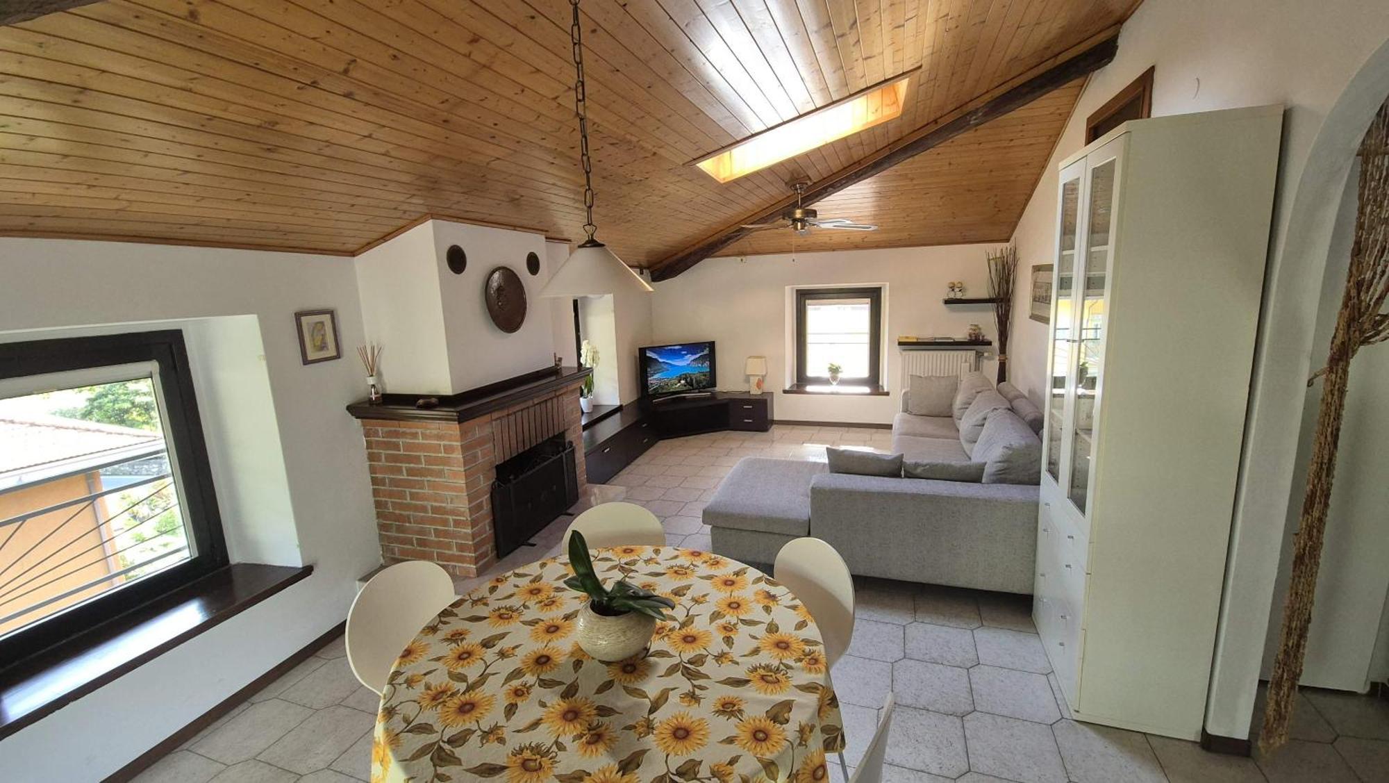 Zocca Apartments Arco Bagian luar foto